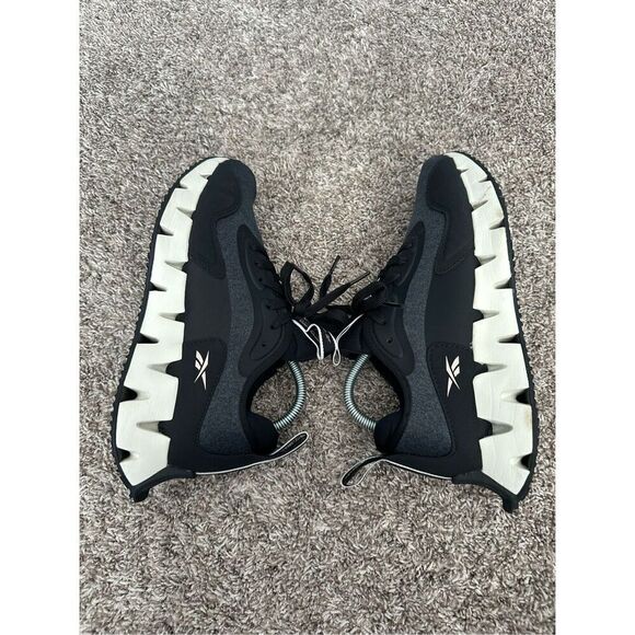 Reebok Women’s 8.5 Zig Dynamica Running Shoes Black Training Athletic Sneakers - Picture 4 of 10